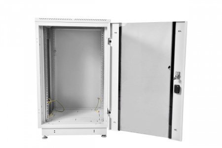 Телекоммуникационный шкаф ЦМО ШТК-М-22.6.10-1ААА-9005